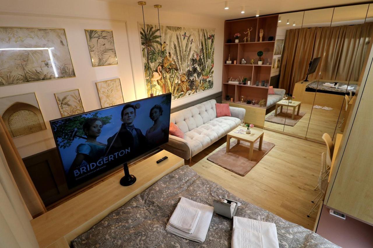 Appartamento Deluxe Studio Old Center Panoramic View Terrace Bucarest
