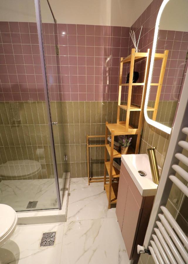 Deluxe Studio Old Center Panoramic View Terrace Appartamento *